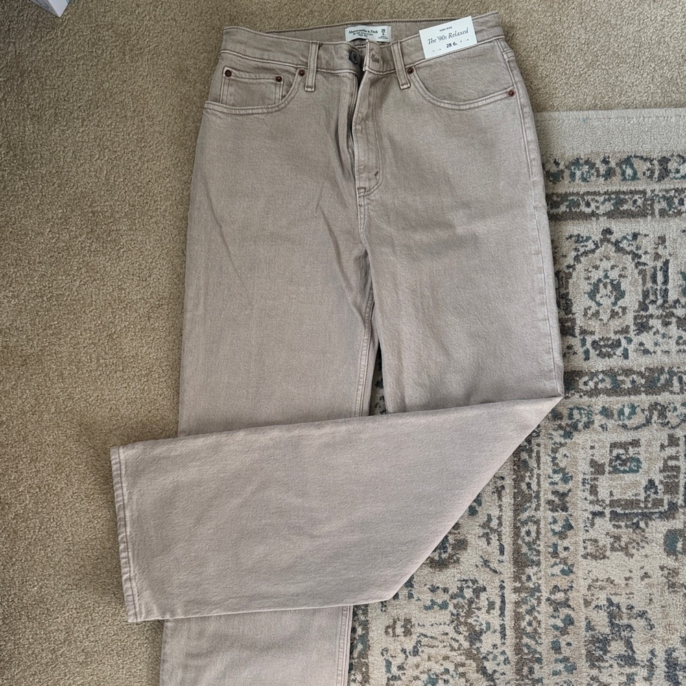 Abercrombie & Fitch Women's Straight Leg Jeans in Taupe